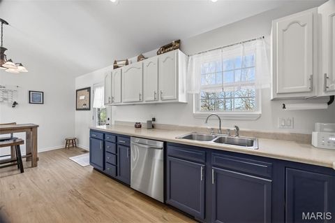 Tiny photo for 20999 Lacombe Road, Waynesville, MO 65583 (MLS # 26018130)