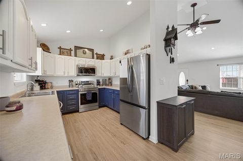 Tiny photo for 20999 Lacombe Road, Waynesville, MO 65583 (MLS # 26018130)