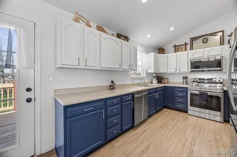 Tiny photo for 20999 Lacombe Road, Waynesville, MO 65583 (MLS # 26018130)