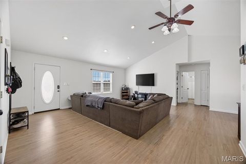 Tiny photo for 20999 Lacombe Road, Waynesville, MO 65583 (MLS # 26018130)