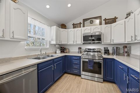 Tiny photo for 20999 Lacombe Road, Waynesville, MO 65583 (MLS # 26018130)