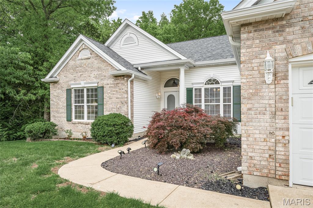 607 Winding Creek Drive