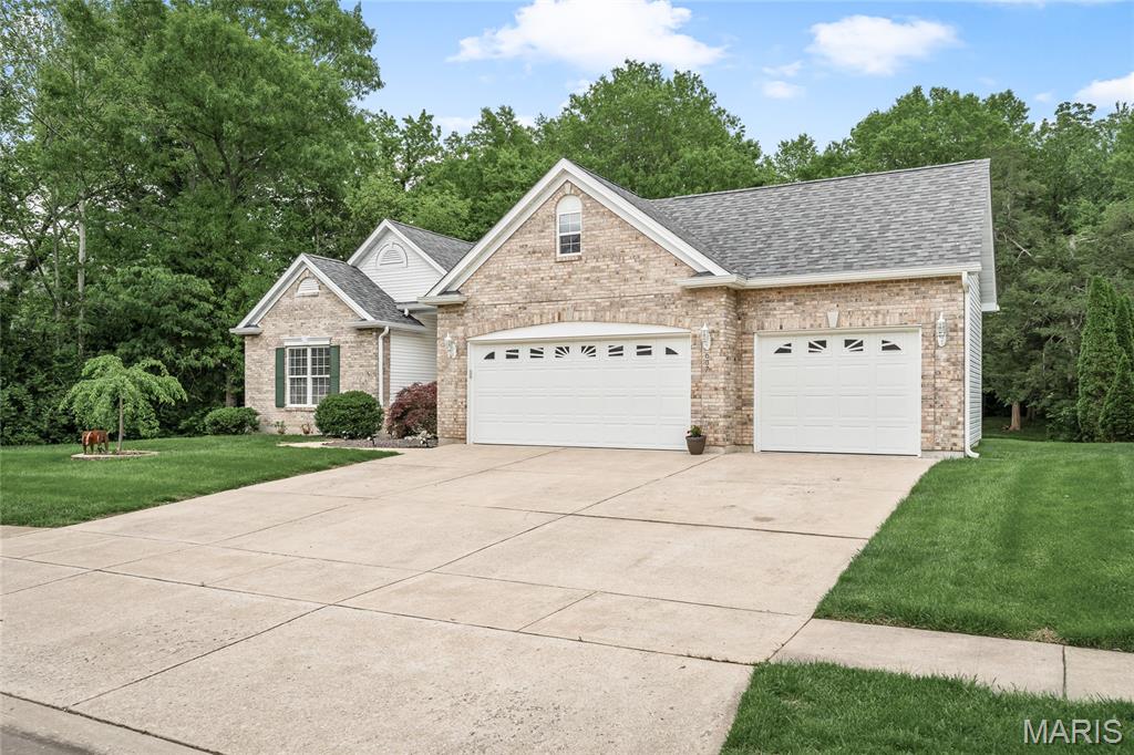 607 Winding Creek Drive