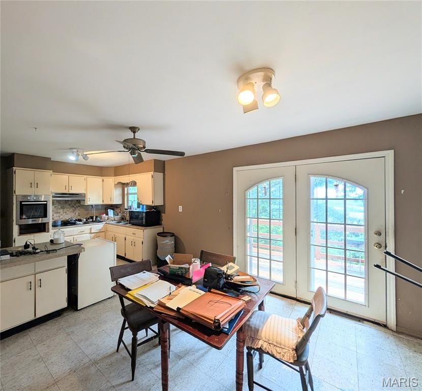 Photo of 7560 Vista Drive, Cedar Hill, MO 63016 (MLS # 26034613)