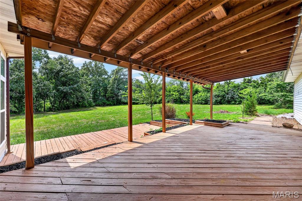 21846 Country Life Acres