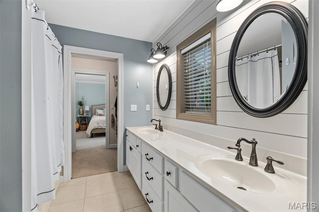 Crown Pointe Farms - Residential