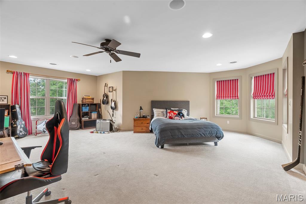 Crown Pointe Farms - Residential