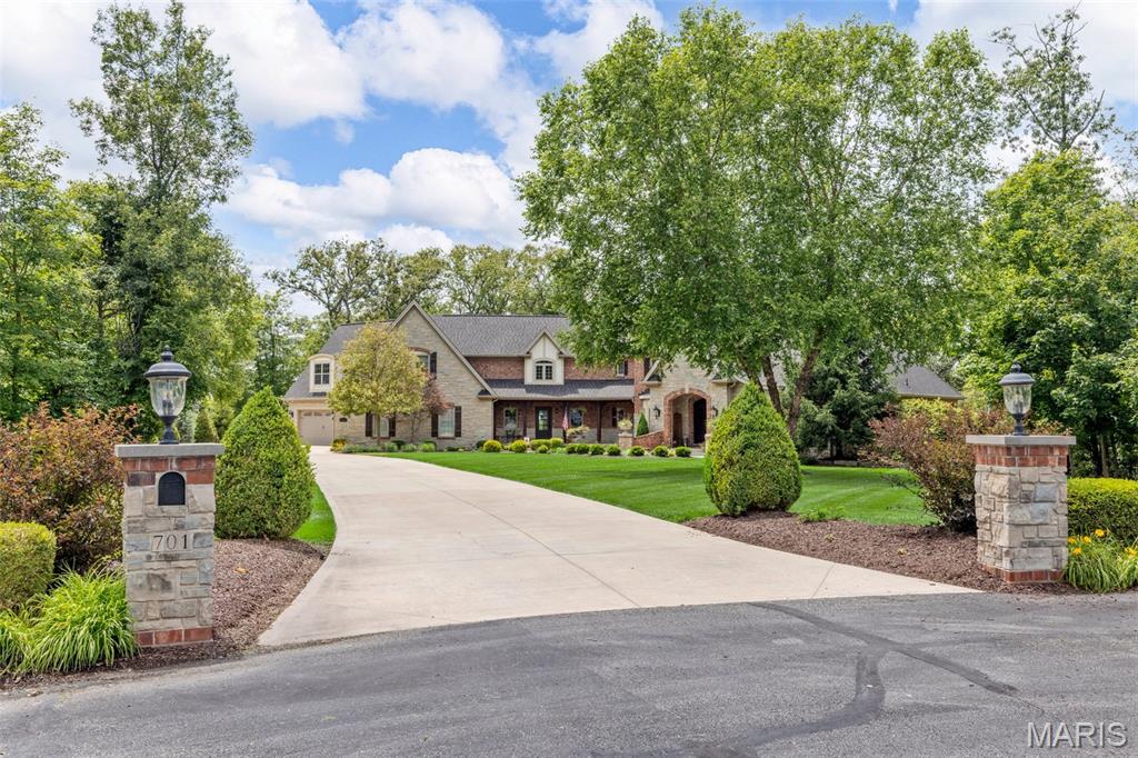 Crown Pointe Farms - Residential