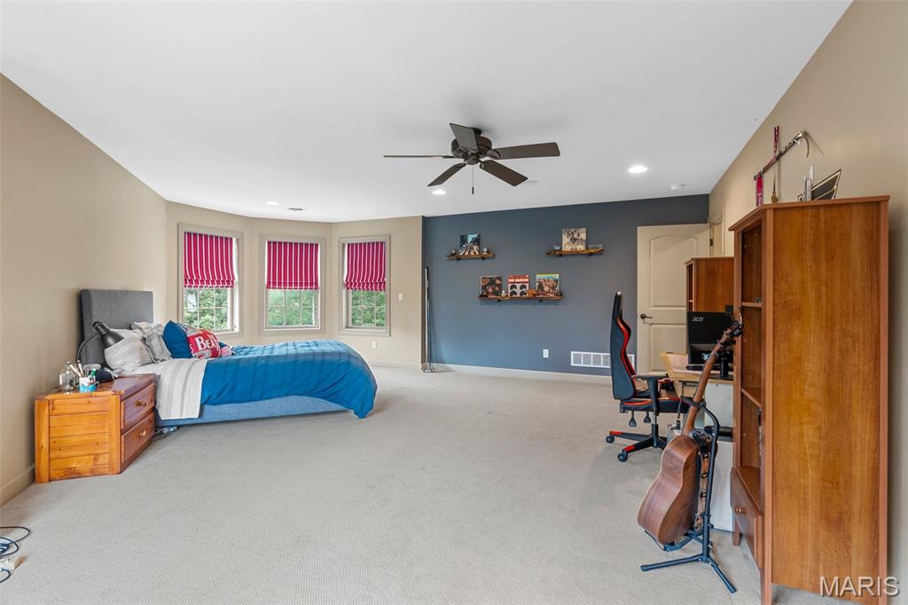 Crown Pointe Farms - Residential