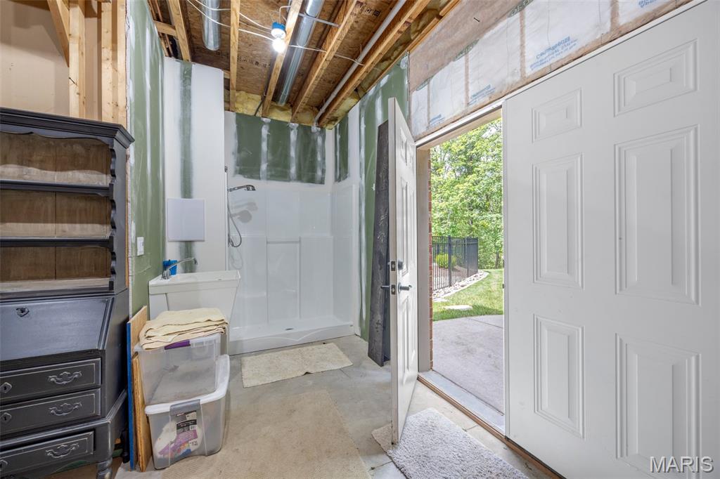 Crown Pointe Farms - Residential