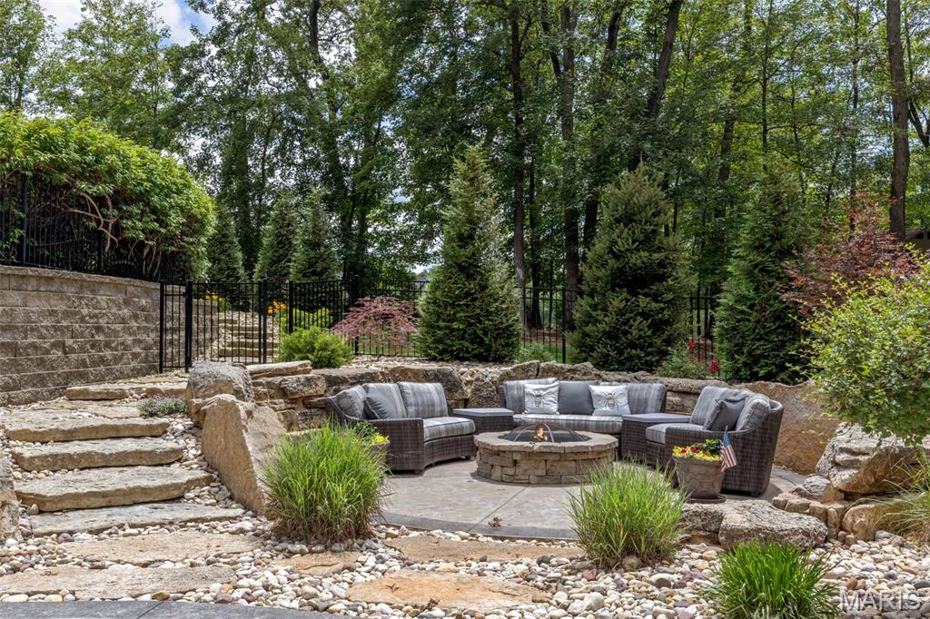 Crown Pointe Farms - Residential