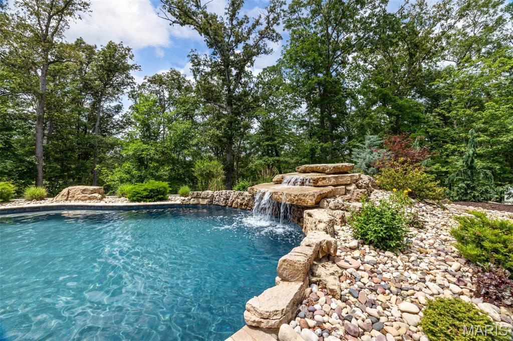 Crown Pointe Farms - Residential