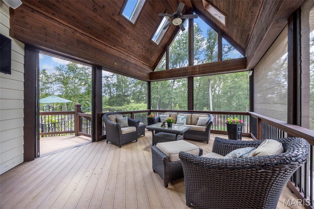 Crown Pointe Farms - Residential