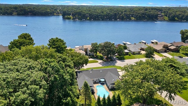 11 RUE GRAND DR, LAKE ST LOUIS, MO 63367 - Image d856994a8a5a38bdbfe33657d040a640/2856908305