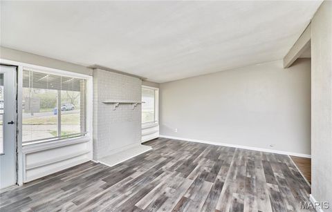 Tiny photo for 475 Countryside Drive, Florissant, MO 63033 (MLS # 26018761)