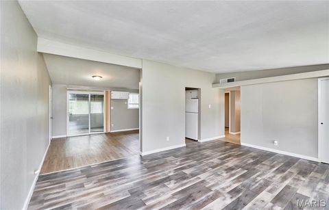 Tiny photo for 475 Countryside Drive, Florissant, MO 63033 (MLS # 26018761)