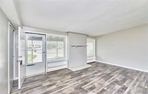 Tiny photo for 475 Countryside Drive, Florissant, MO 63033 (MLS # 26018761)