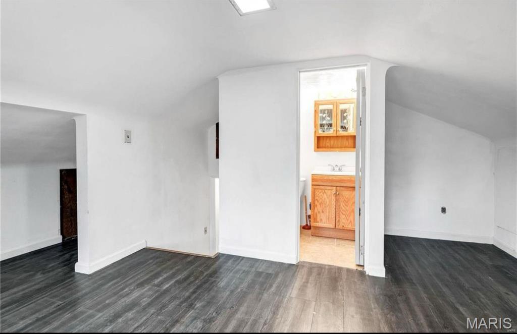 Florissant Road Terrace - Residential