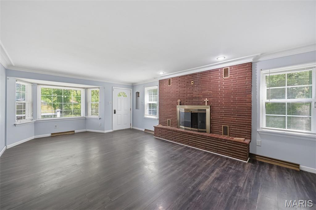 Florissant Road Terrace - Residential