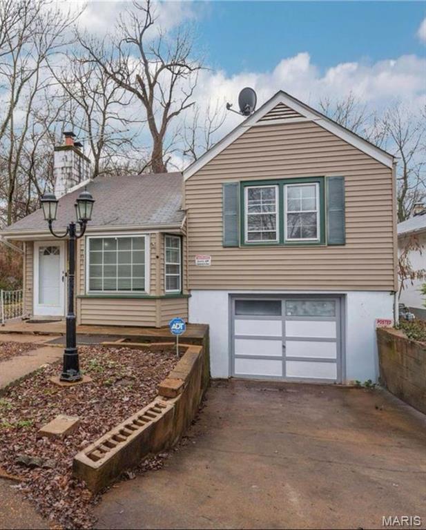 Florissant Road Terrace - Residential