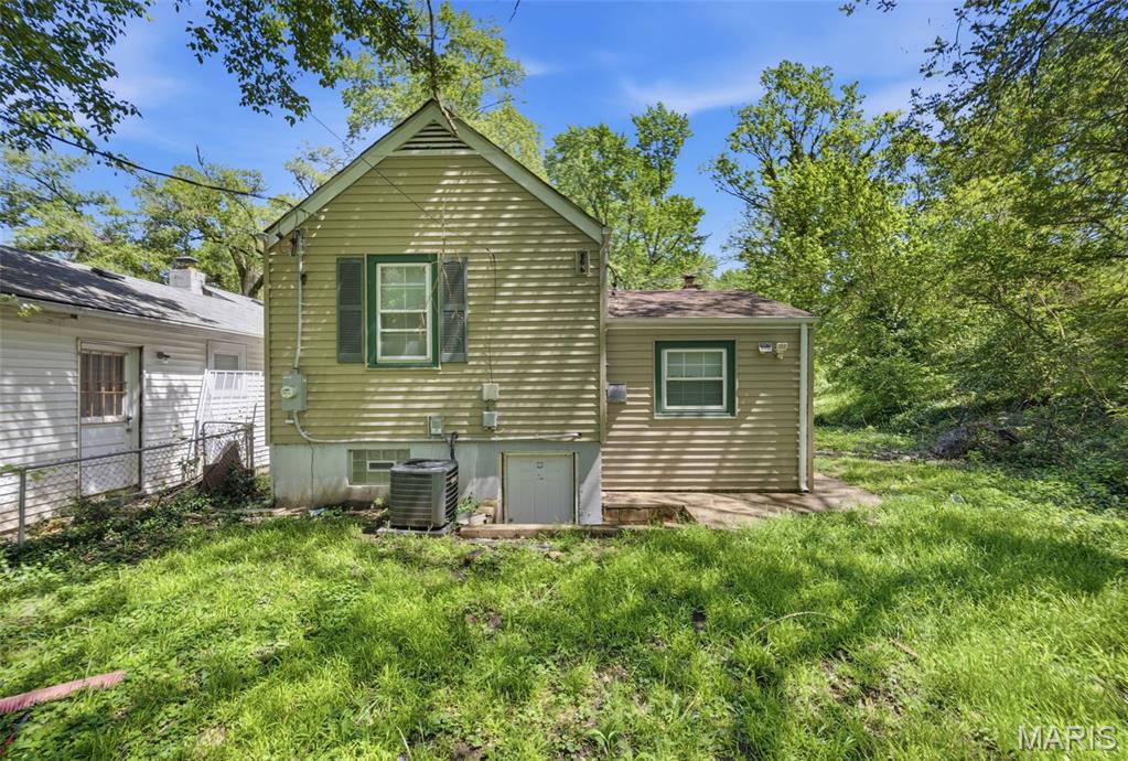 Florissant Road Terrace - Residential