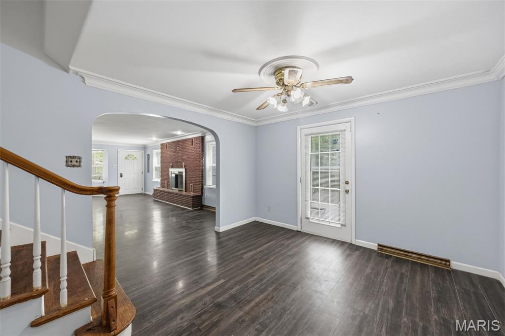 Florissant Road Terrace - Residential