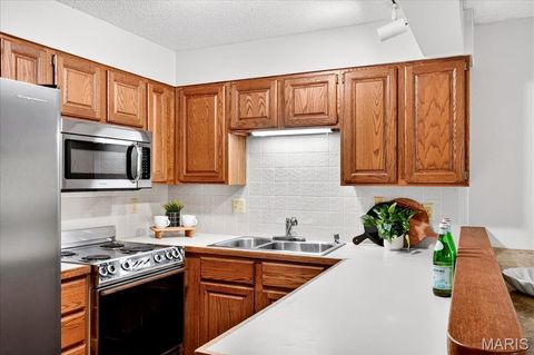 Tiny photo for 1307 Prospect Village Lane #C, Ballwin, MO 63021 (MLS # 25069551)