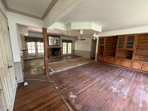 Tiny photo for 1525 Moonlight Drive, Ferguson, MO 63135 (MLS # 26058553)