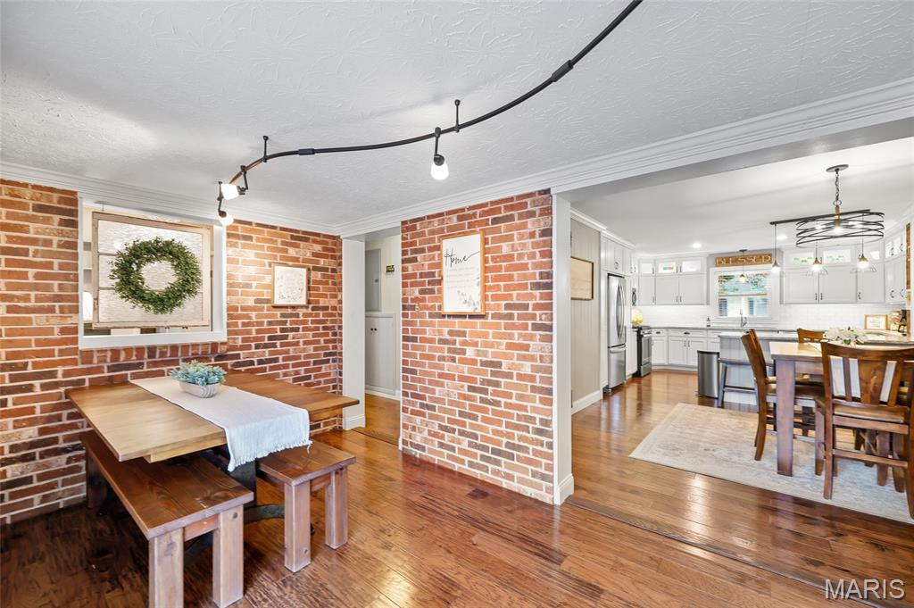 Donald - Residential