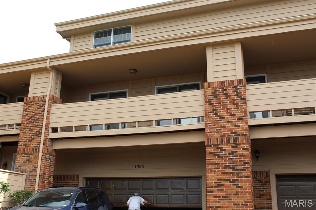 1019 Claytonbrook Drive