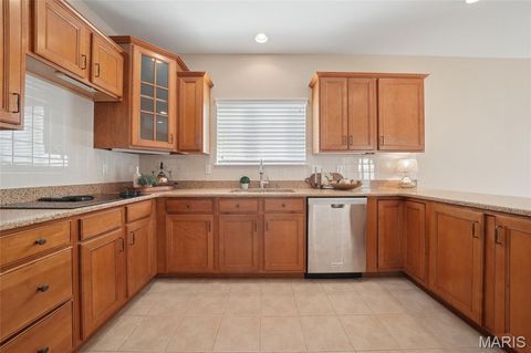 Tiny photo for 1701 Ridgemont Court, Chesterfield, MO 63146 (MLS # 26000714)