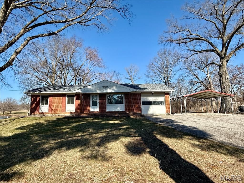 Photo of 8162 Highway Mm, Hannibal, MO 63401 (MLS # 26013341)