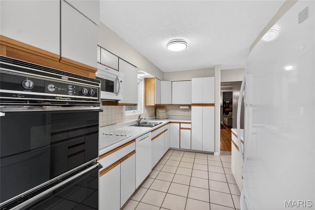 Old Farm Estate Add 15 - Residential