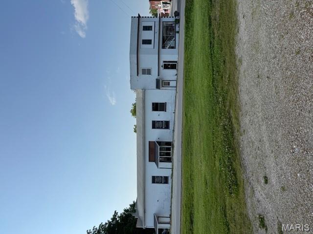 ORIGINAL TOWN/BELLE - Commercial Sale