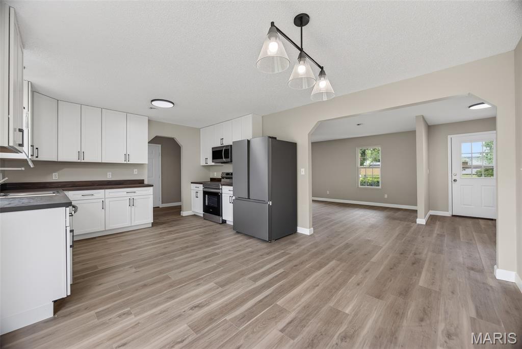 Hillhouse Ad Richlan - Residential