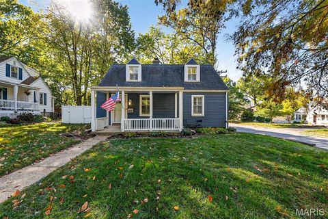 446 Way Avenue Kirkwood MO 63122