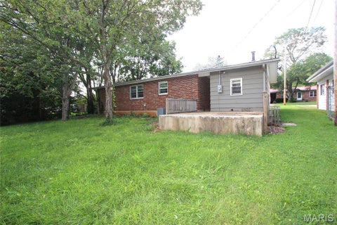 Tiny photo for 408 7th Street, Farmington, MO 63640 (MLS # 26047102)