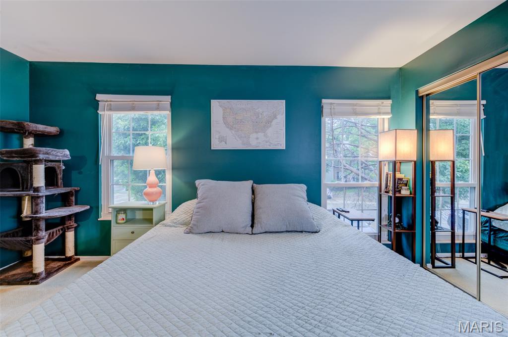 Stone Ridge Estate Condos - Residential