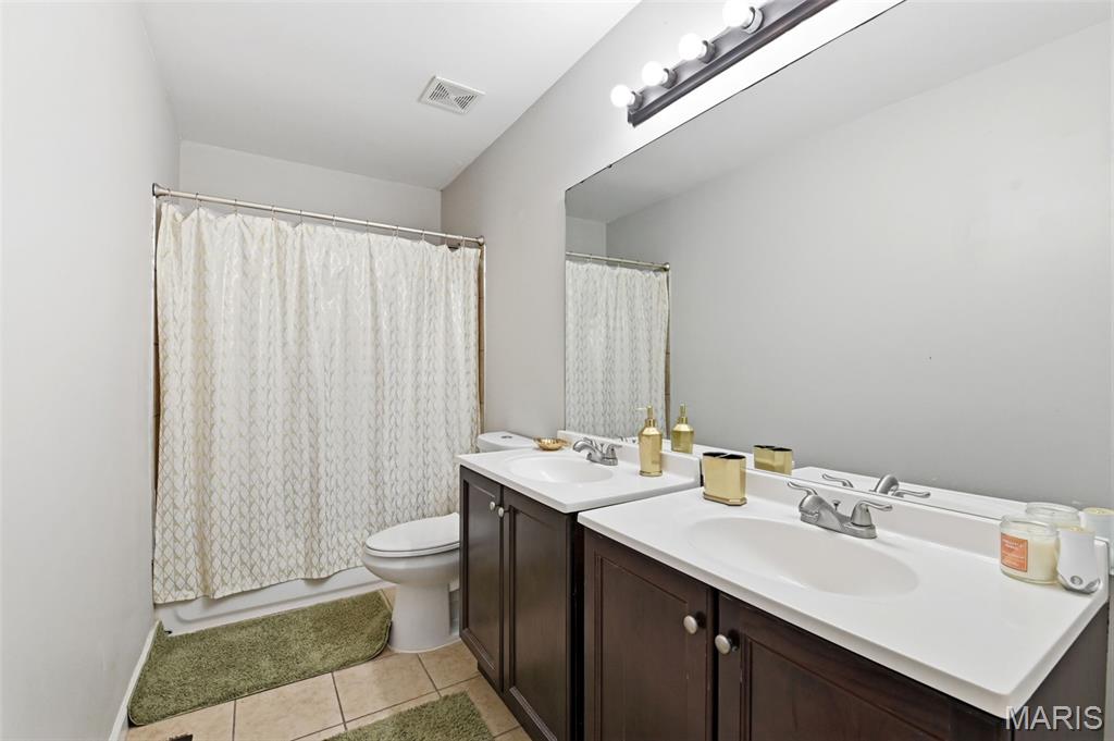 Manors Of Portland Lake Estates Two - Residential