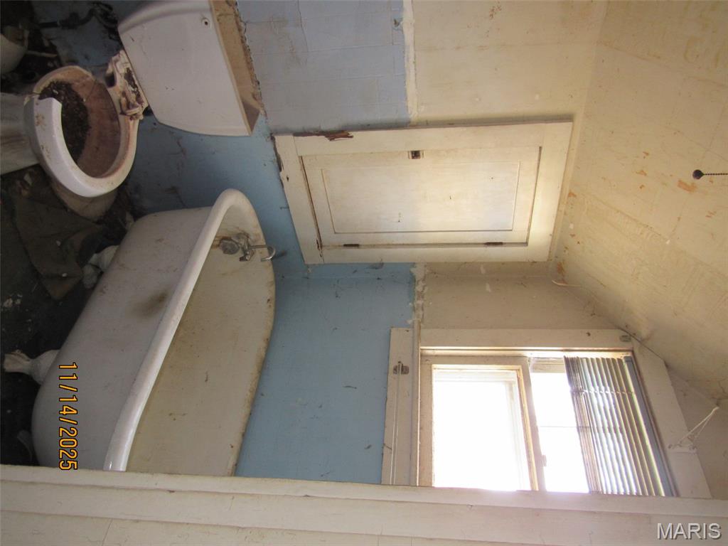 Louisiana, Missouri 63353, United States, 3 Bedrooms Bedrooms, ,2 BathroomsBathrooms,Residential,Active,37291