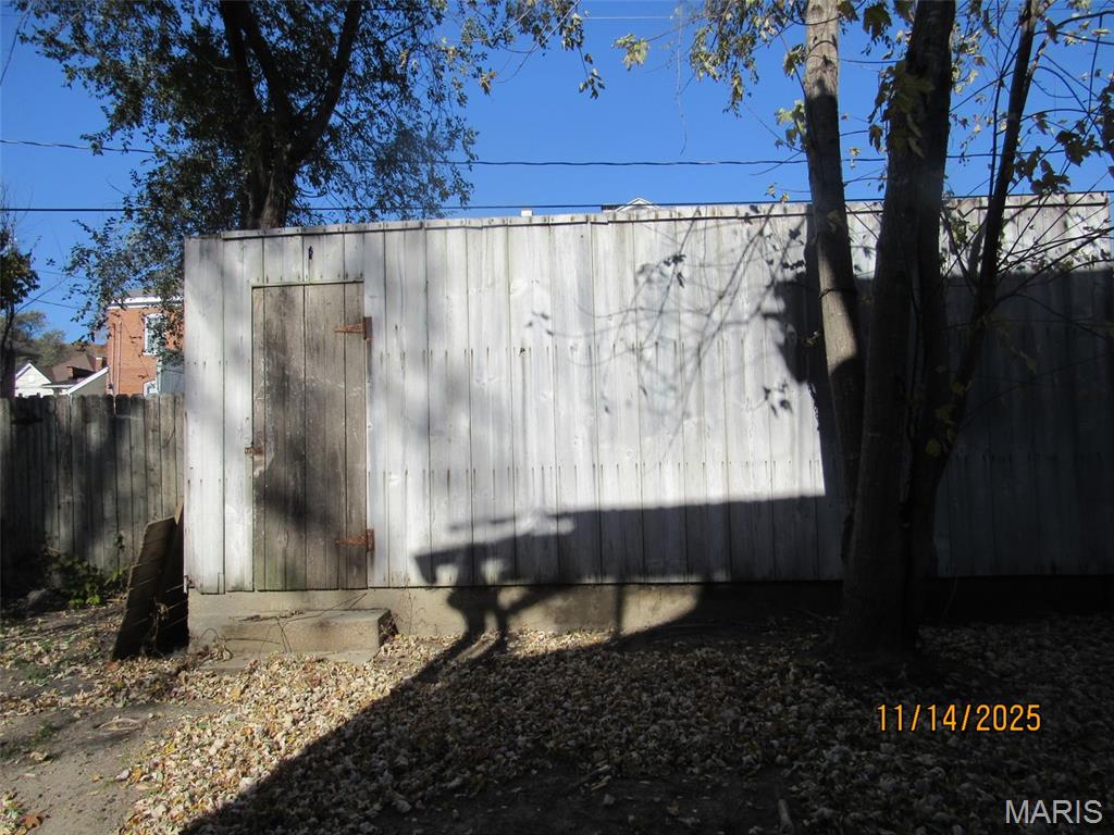 Louisiana, Missouri 63353, United States, 3 Bedrooms Bedrooms, ,2 BathroomsBathrooms,Residential,Active,37291