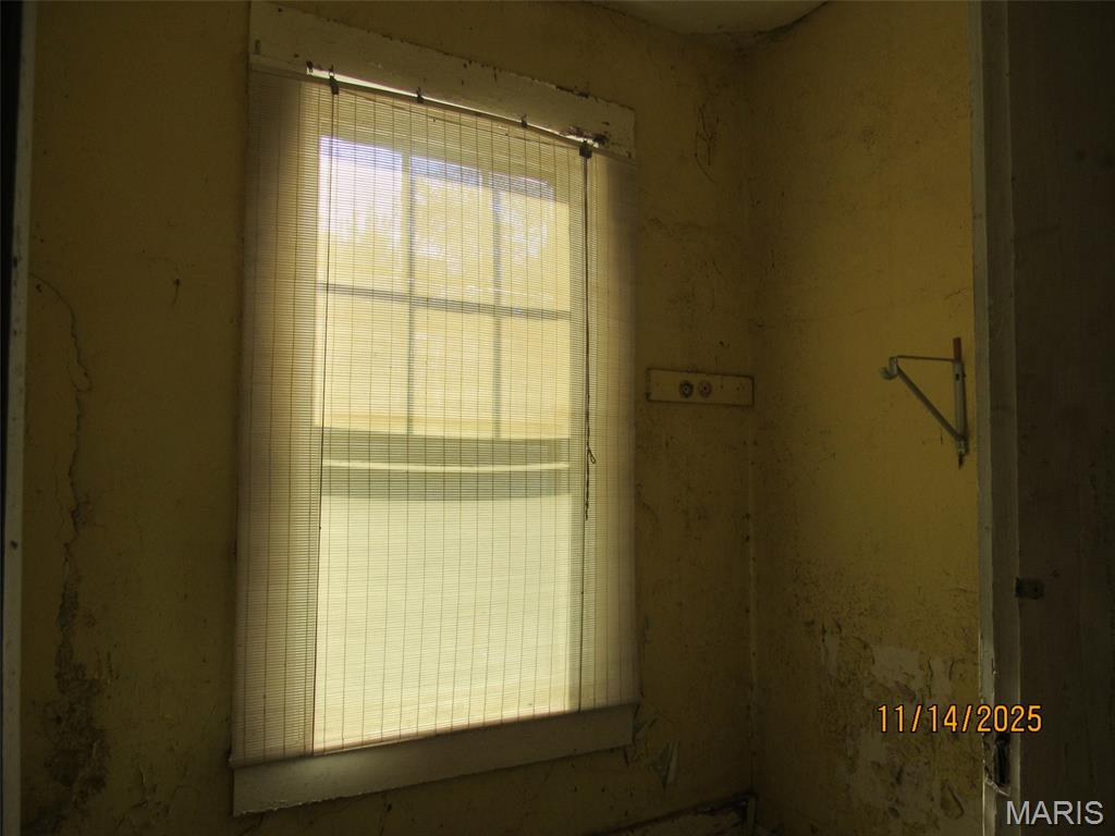 Louisiana, Missouri 63353, United States, 3 Bedrooms Bedrooms, ,2 BathroomsBathrooms,Residential,Active,37291