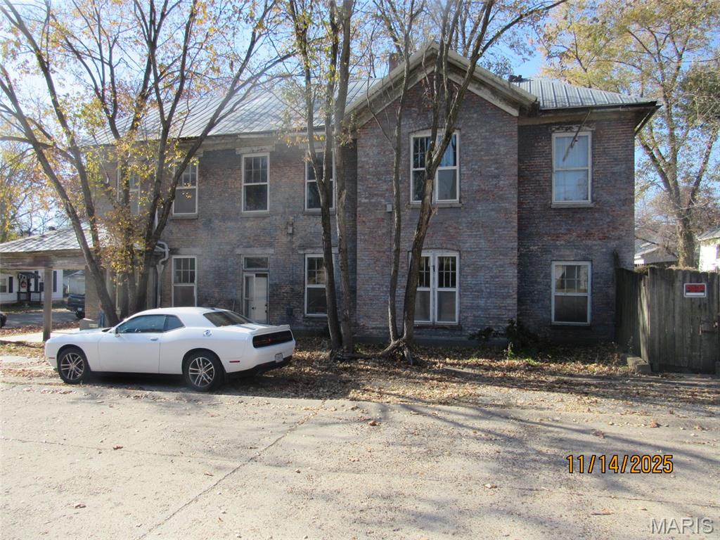 Louisiana, Missouri 63353, United States, 3 Bedrooms Bedrooms, ,2 BathroomsBathrooms,Residential,Active,37291