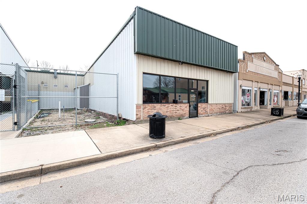 N/A - Commercial Sale