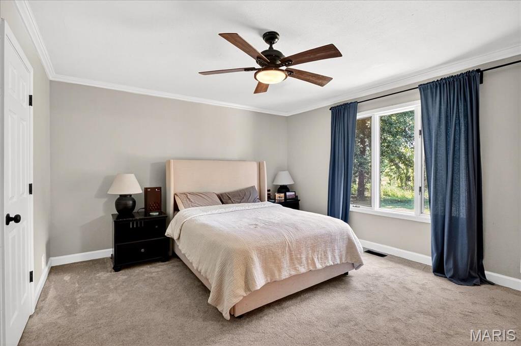 Bethalto, Illinois 62010, United States, 4 Bedrooms Bedrooms, ,3 BathroomsBathrooms,Residential,Active,195527