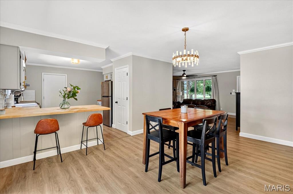 Bethalto, Illinois 62010, United States, 4 Bedrooms Bedrooms, ,3 BathroomsBathrooms,Residential,Active,195527