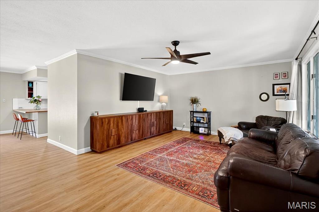 Bethalto, Illinois 62010, United States, 4 Bedrooms Bedrooms, ,3 BathroomsBathrooms,Residential,Active,195527