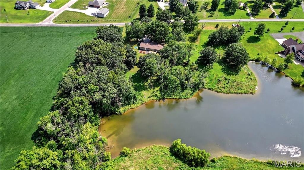 Bethalto, Illinois 62010, United States, 4 Bedrooms Bedrooms, ,3 BathroomsBathrooms,Residential,Active,195527