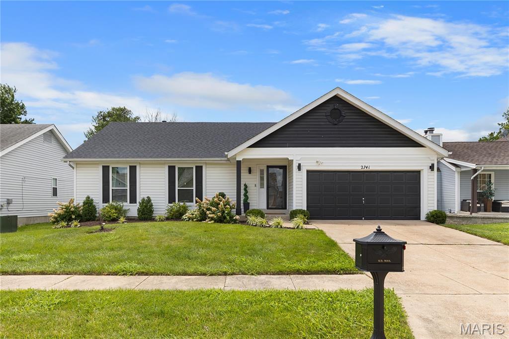 Florissant, Missouri 63031, United States, 3 Bedrooms Bedrooms, ,3 BathroomsBathrooms,Residential,Pending,155983