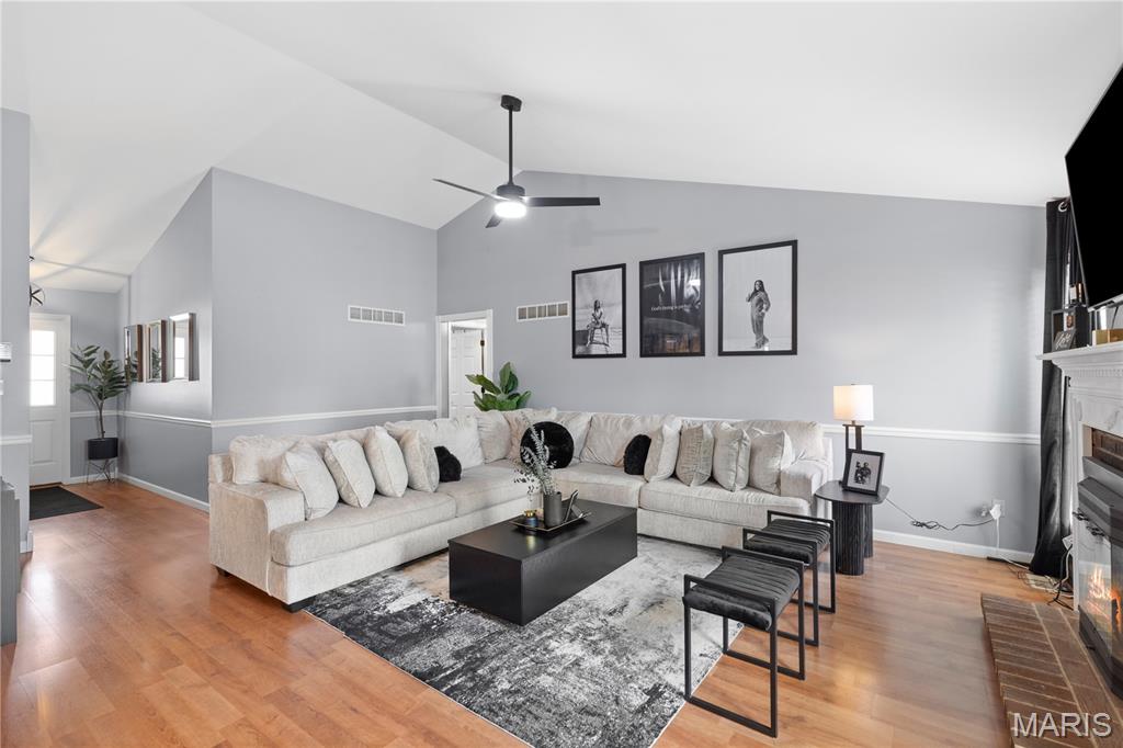 2741 Chapel View Drive